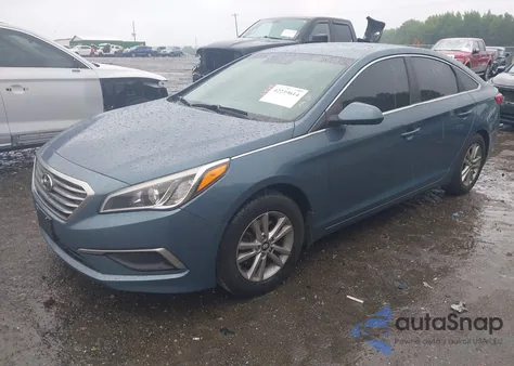 2017 Hyundai Sonata Se z USA, uszkodzony, nr VIN 5NPE24AF2HH523366